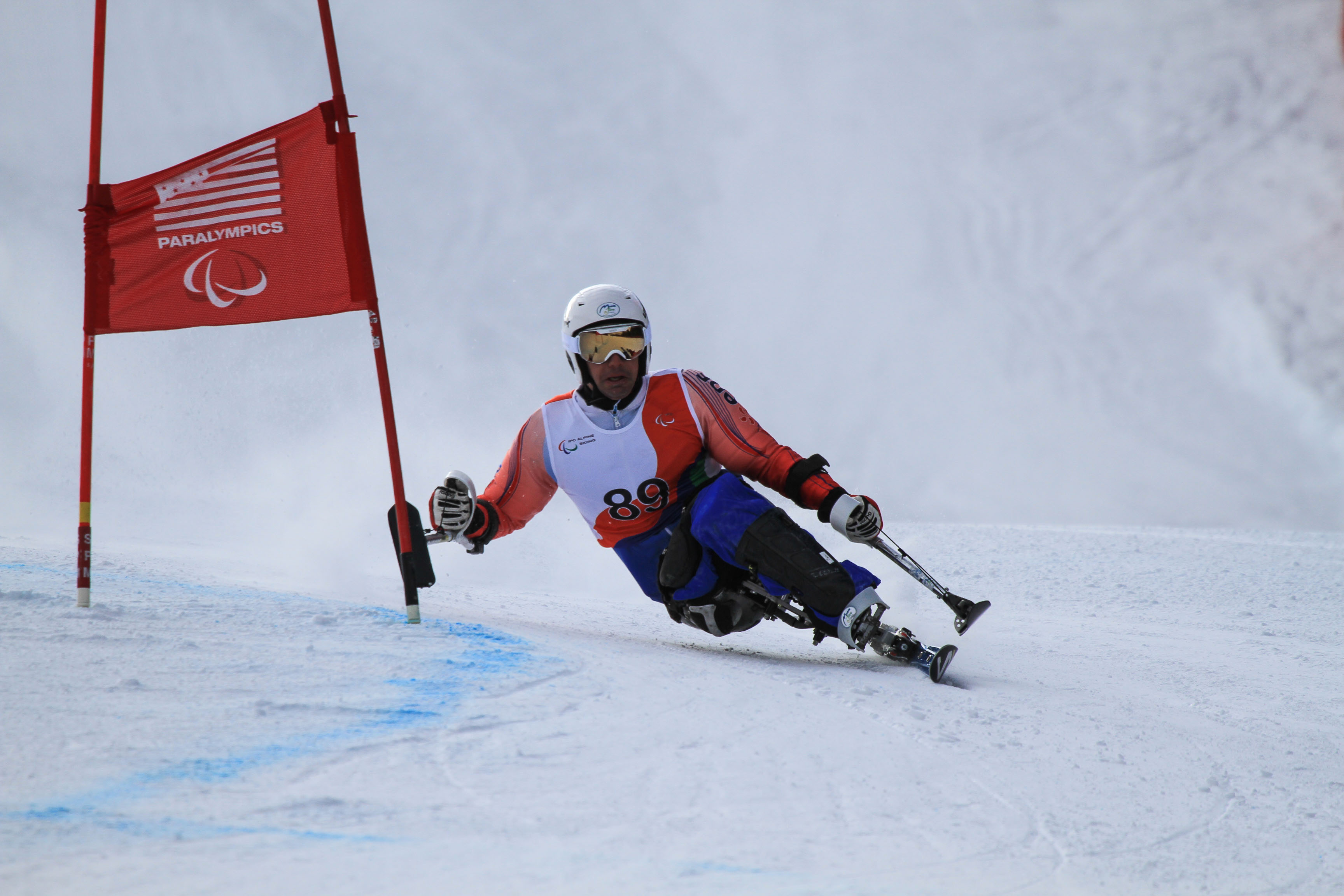 Jean-Yves tackles a giant slalom. Image: @FFH