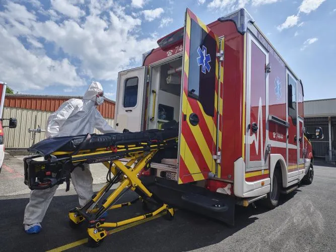 The CERN Fire and Rescue Service at the time of COVID-19