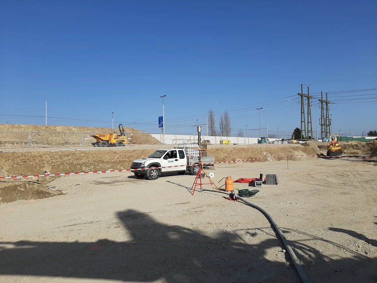 Science Gateway borehole strikes underground gas pocket
