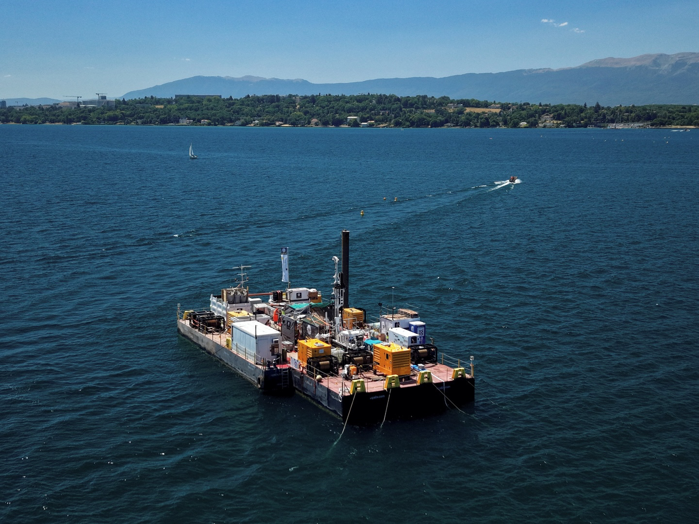 Reading the layers beneath Lake Geneva